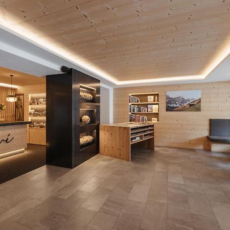 Berghotel Sanvi サン・マルティーノ・イン・バディーア エクステリア 写真