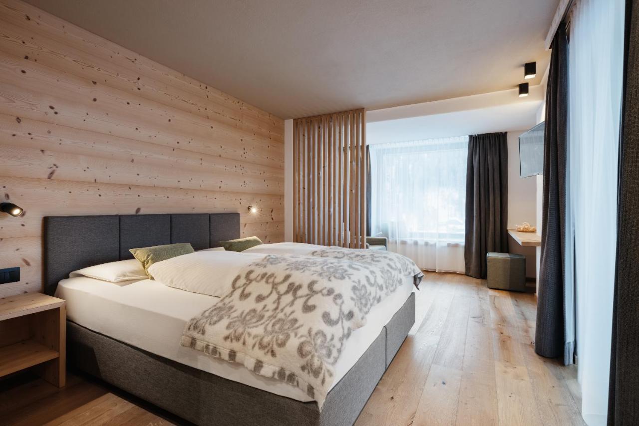Berghotel Sanvi サン・マルティーノ・イン・バディーア エクステリア 写真