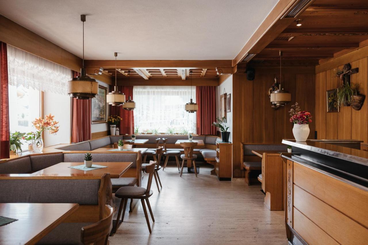 Berghotel Sanvi サン・マルティーノ・イン・バディーア エクステリア 写真