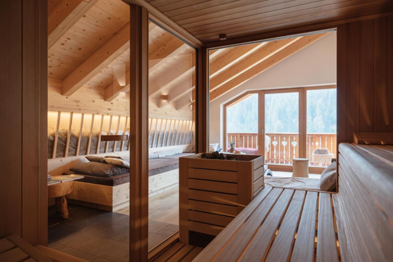Berghotel Sanvi サン・マルティーノ・イン・バディーア エクステリア 写真