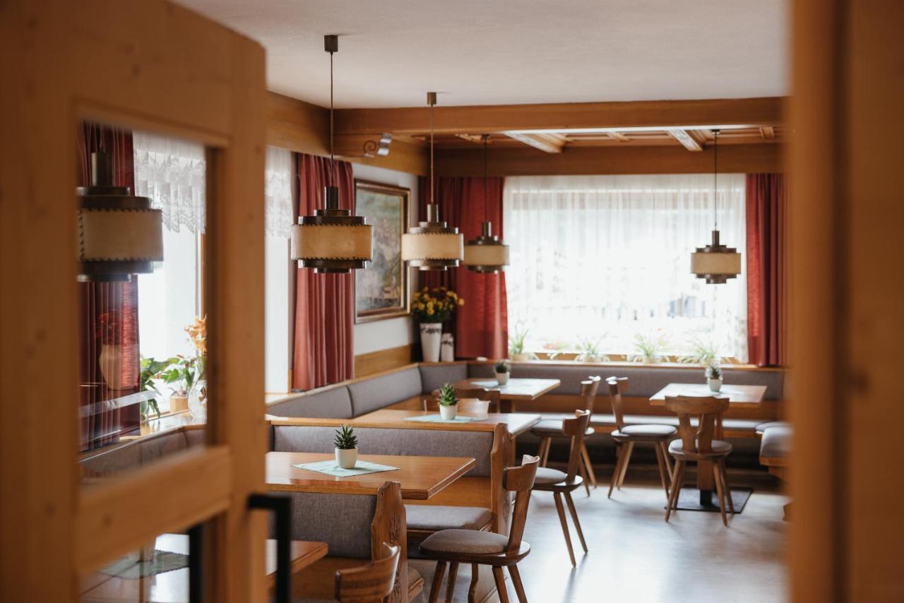 Berghotel Sanvi サン・マルティーノ・イン・バディーア エクステリア 写真